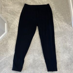 Lululemon joggers: size large, black